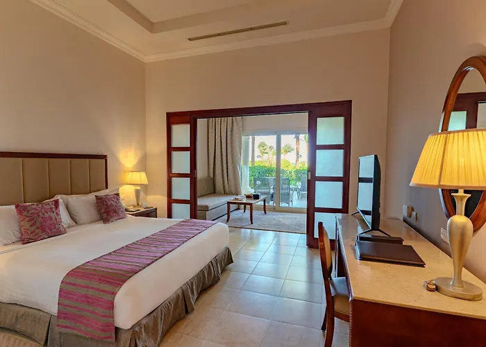 Baron Palace Sahl Hasheesh Resort 5*