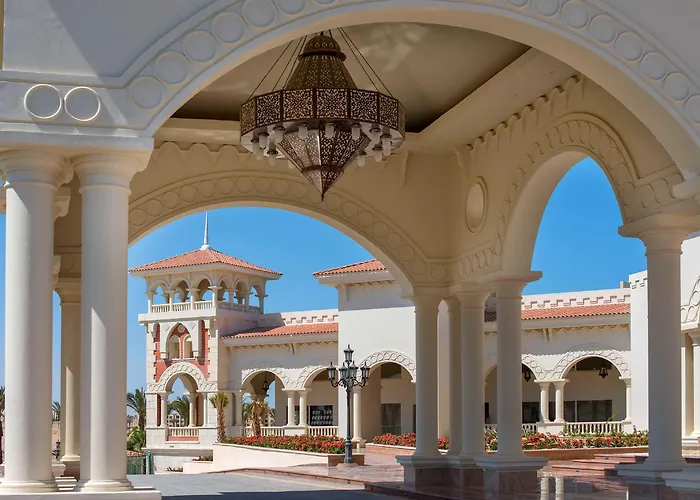 Resort Baron Palace Sahl Hasheesh 5*