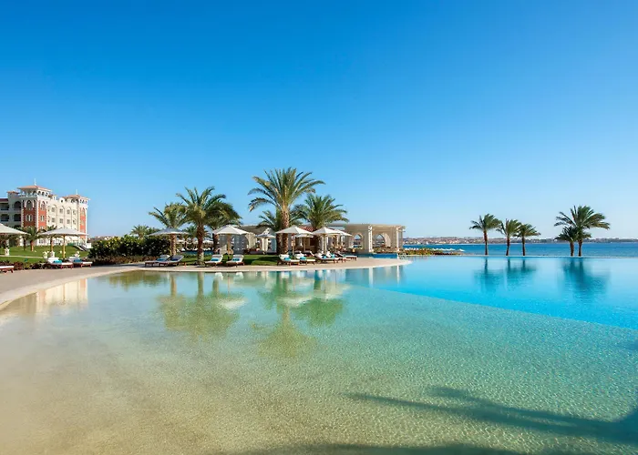 Üdülőközpont Baron Palace Sahl Hasheesh 5*
